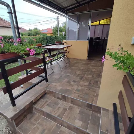 In - Balaton 45810 Дом отдыха