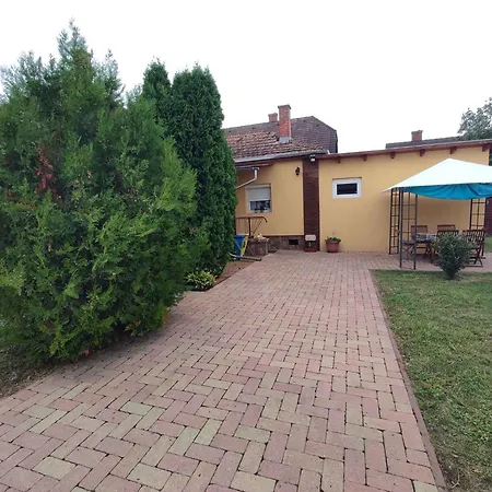 In - Balaton 45810 Holiday home *