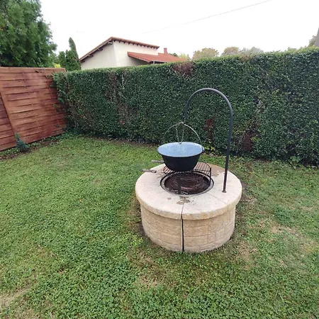 Hébergement de vacances In - Balaton 45810 *