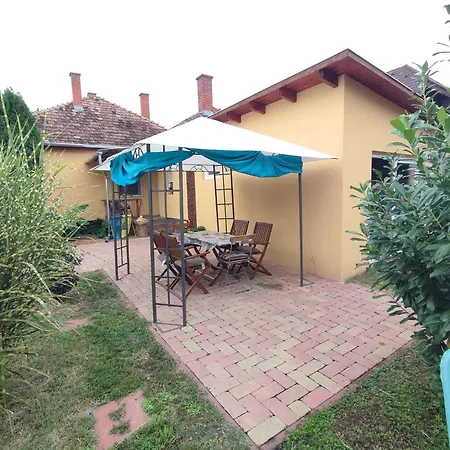 In - Balaton 45810 Holiday home *
