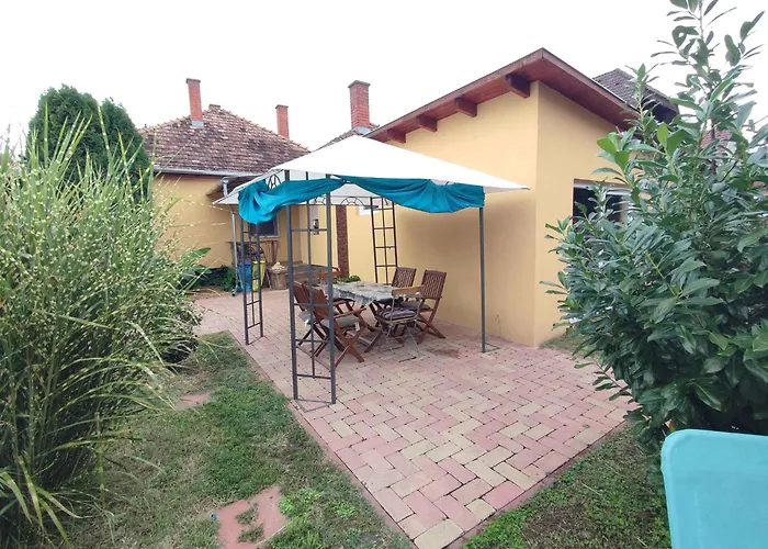 In - Balaton 45810 Holiday home *